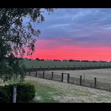 Galerie, Tumulus De La Hogue בית הארחה