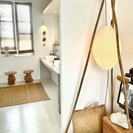 בית הארחה Galerie, Tumulus De La Hogue