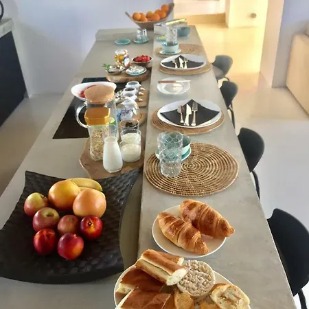 בית הארחה Galerie, Tumulus De La Hogue