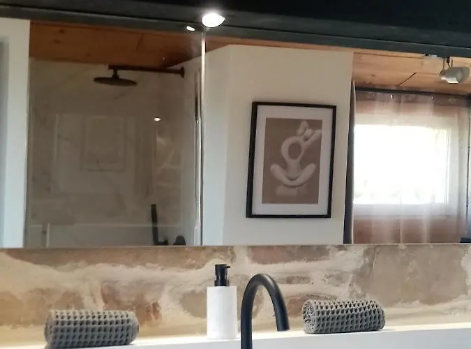 Galerie, Tumulus De La Hogue 4*