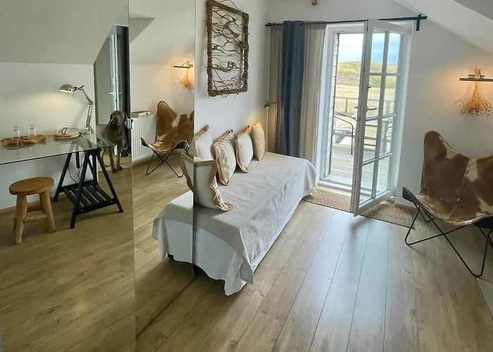 Galerie, Tumulus De La Hogue 4*