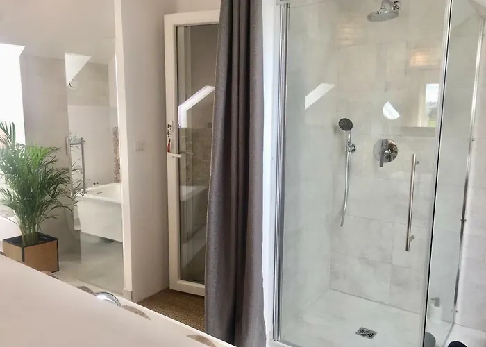 Galerie, Tumulus De La Hogue Guest house