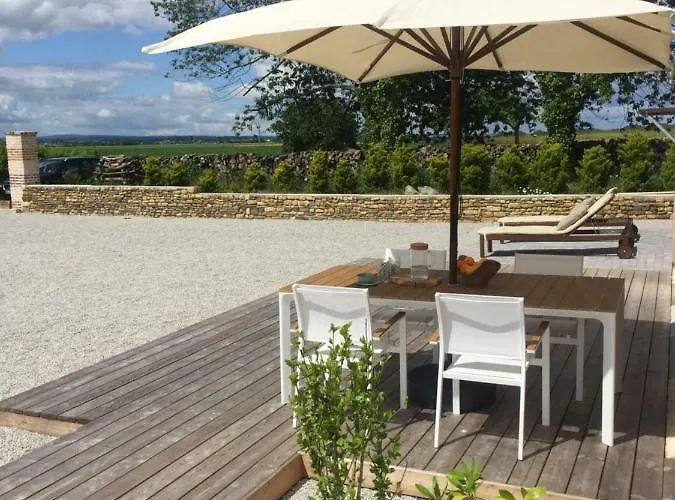 Galerie, Tumulus De La Hogue 4*