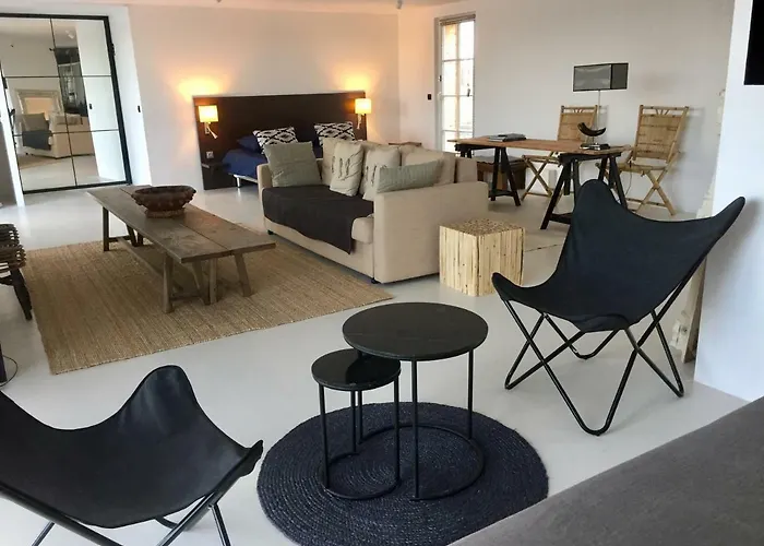 Guest house Galerie, Tumulus De La Hogue 4*